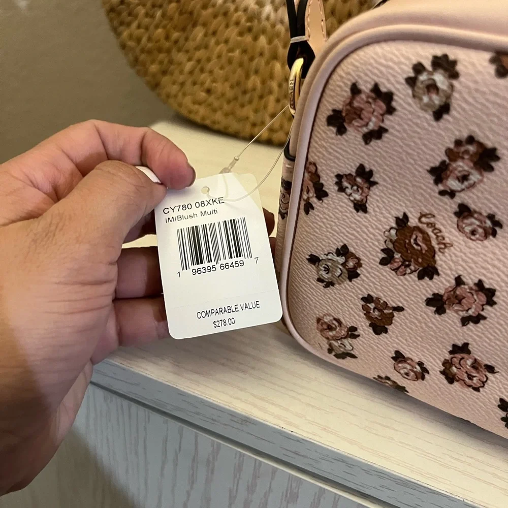 🔥🔥 NWT Coach Pink Floral Crossbody Bag - Picture 3 of 5
